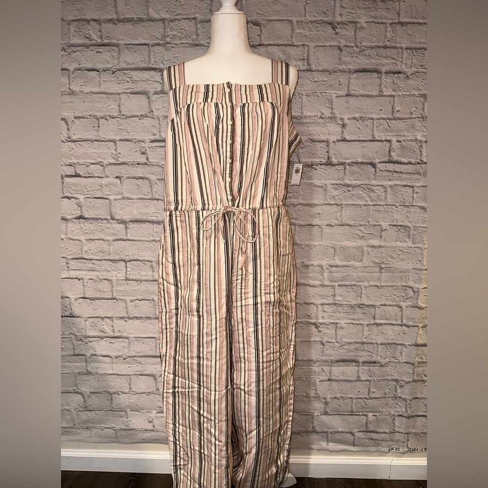 *NWT!!!* Striped Old Navy Jumpsuit